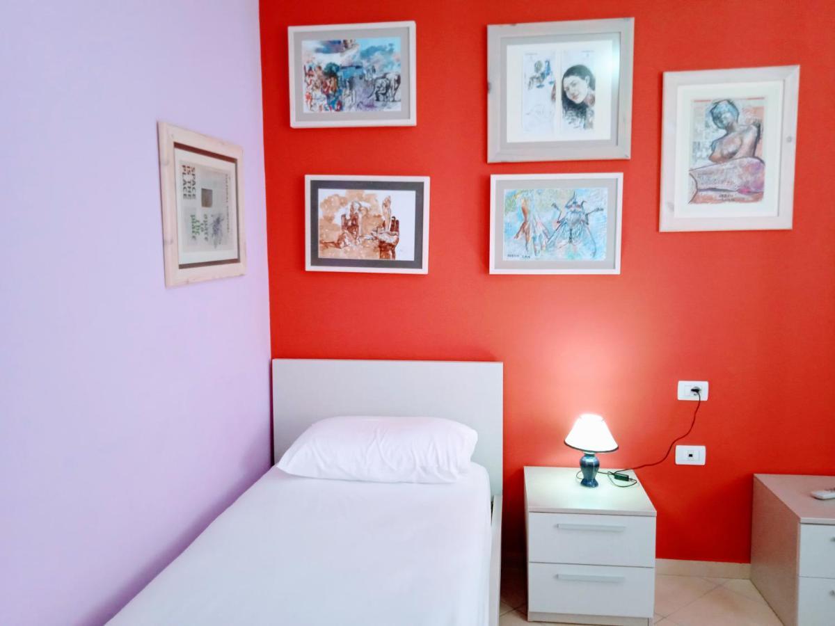 Artist S Apartment Влёра Экстерьер фото